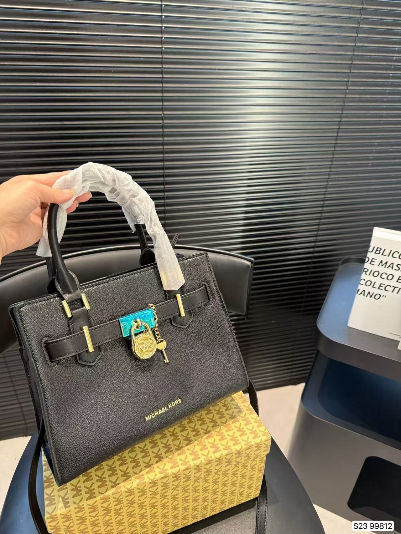 Michael Kors High-Quality 2026 - Women Bags Mk review and price